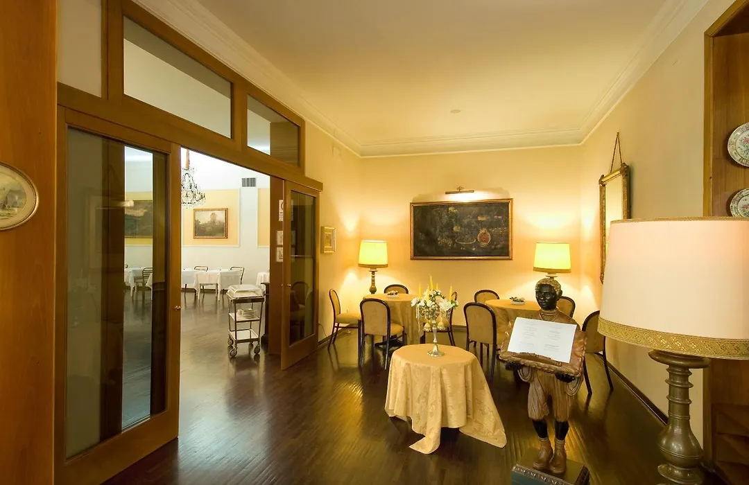 Hotel Cappelli-1